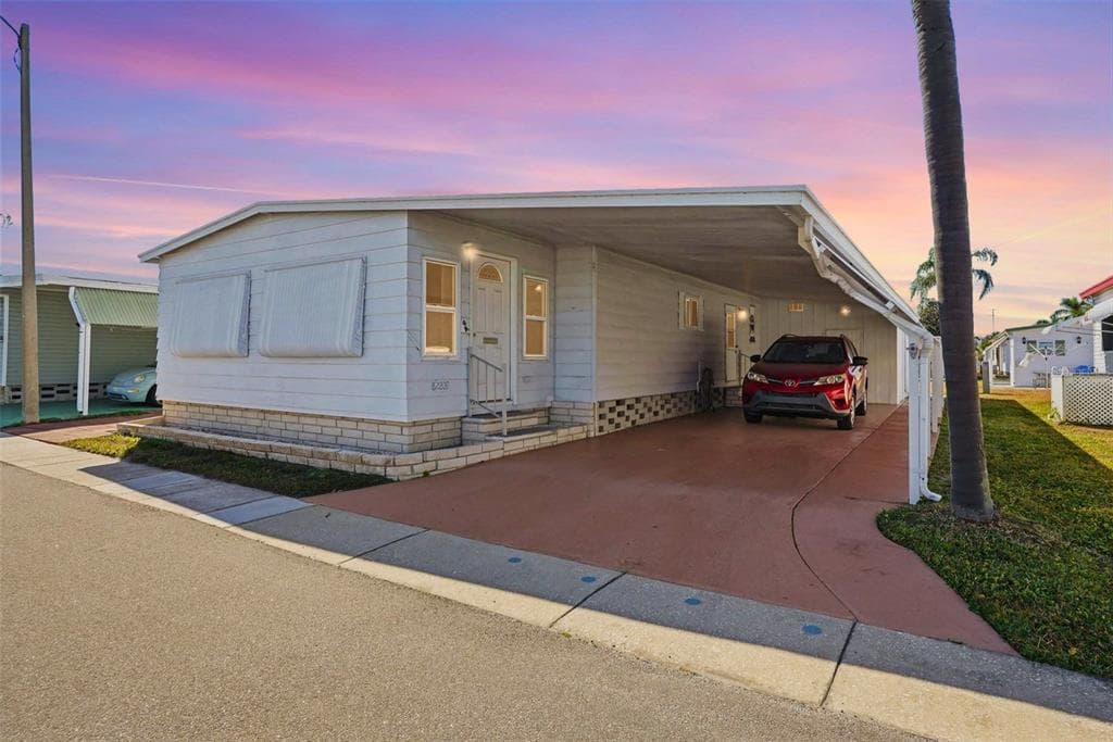 82209 F STREET, Unit# 209, PINELLAS PARK, FL, 33781