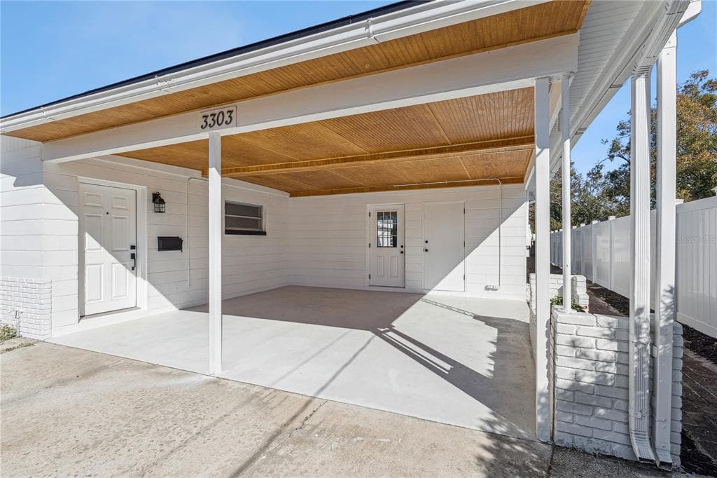 3303 W LEILA AVE, TAMPA, FL, 33611 photo 2