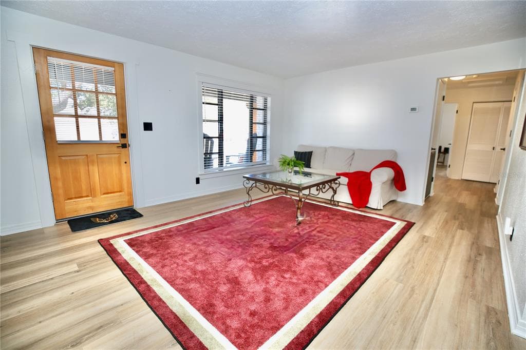 4304 THATCHER AVENUE, TAMPA, FL 33611 photo 3