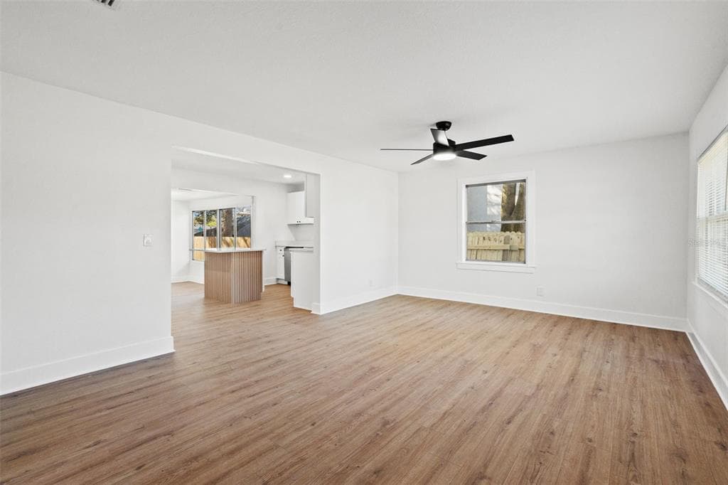 4650 EMERSON AVENUE, Street PETERSBURG, FL 33711 photo 3