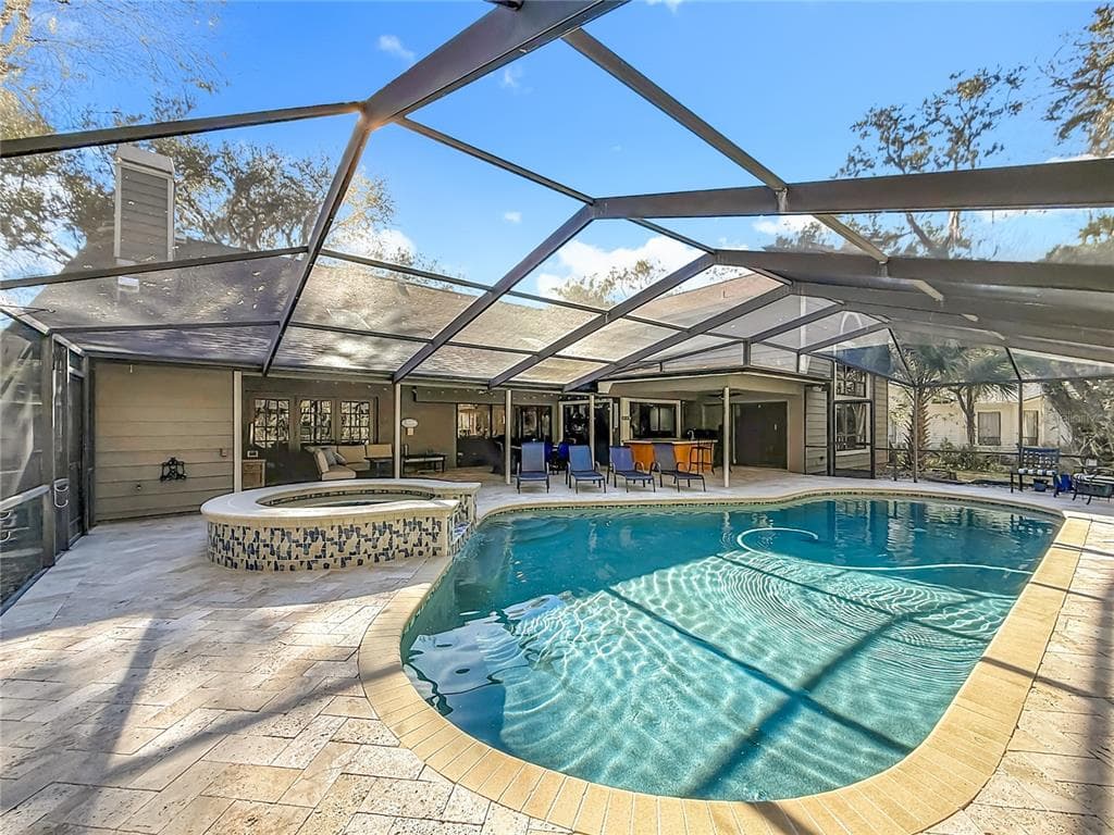 50 WILLOWOOD Lane, OLDSMAR, FL 34677 photo 3