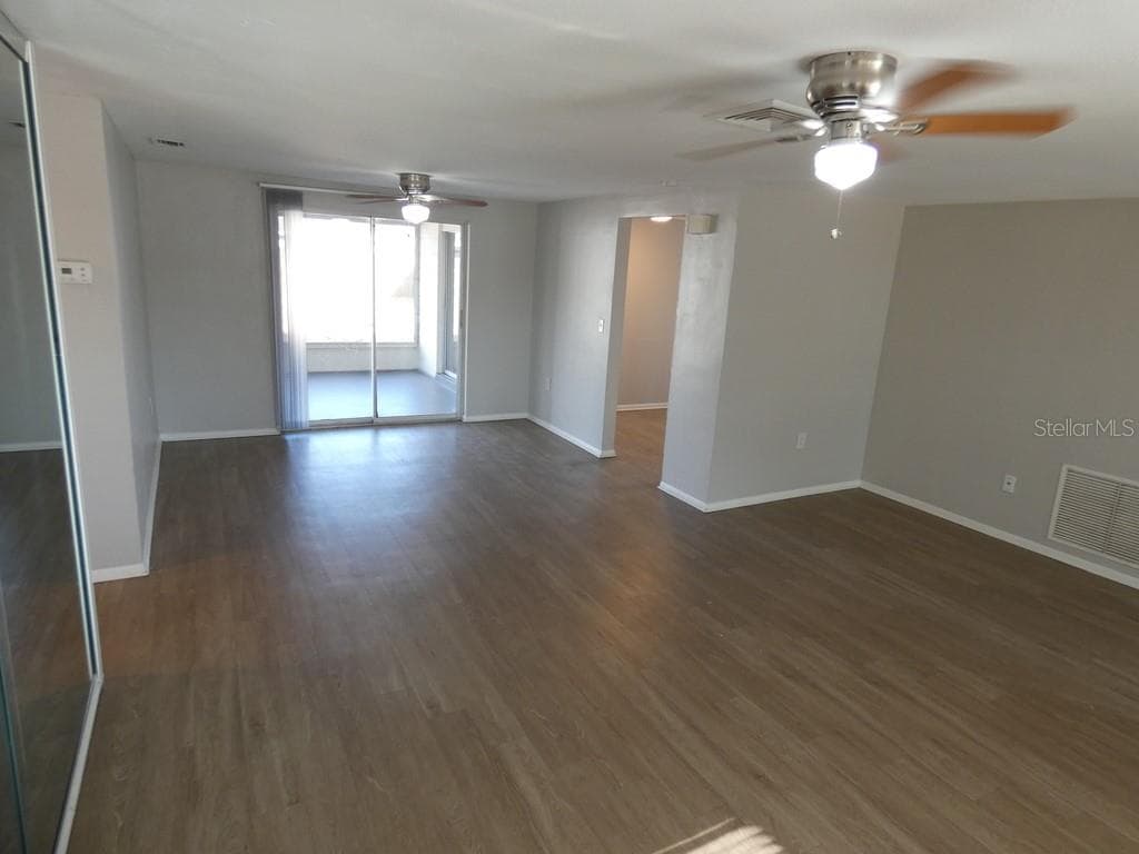 11812 ALPINE PARKWAY, PORT RICHEY, FL 34668 photo 3