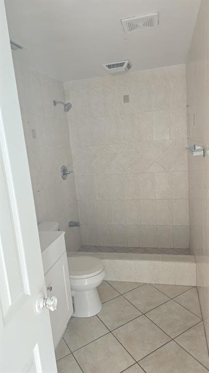 7914 WOODGROVE CIRCLE, TAMPA, FL 33615 photo 5