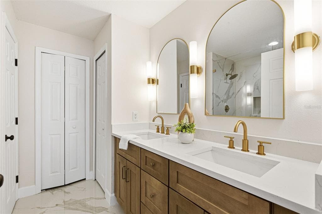 11005 BLAINE TOP PLACE, TAMPA, FL 33626 photo 4