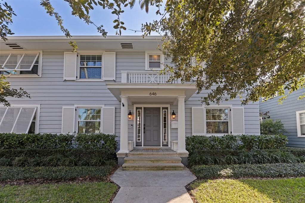 646 17TH AVE NE, ST PETERSBURG, FL, 33704