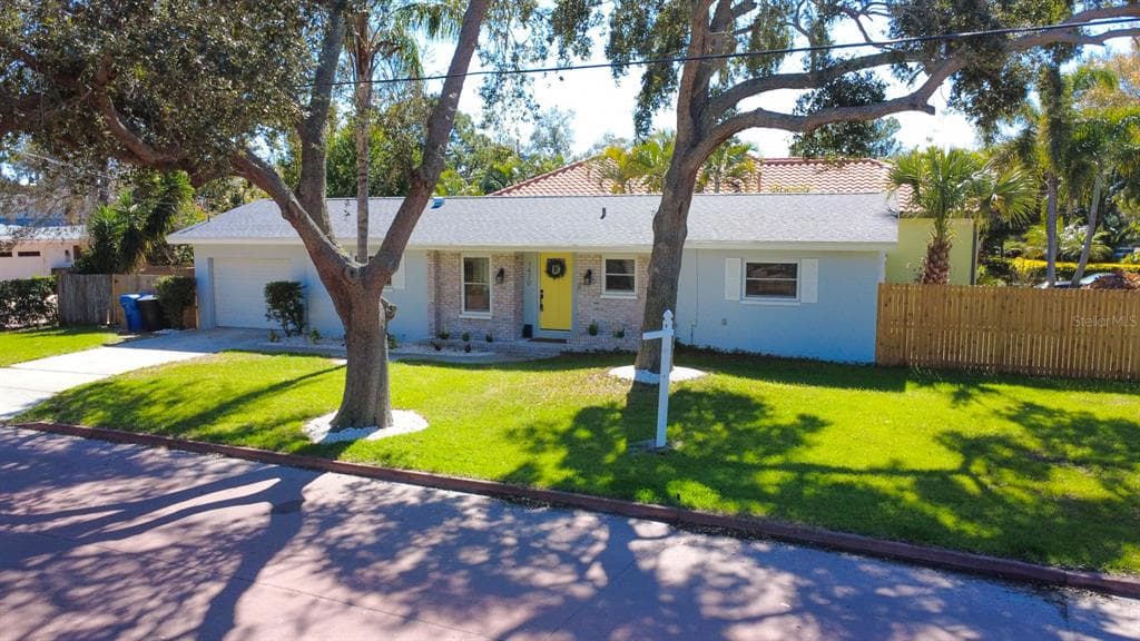 1470 SERPENTINE DRIVE, ST PETERSBURG, FL, 33705