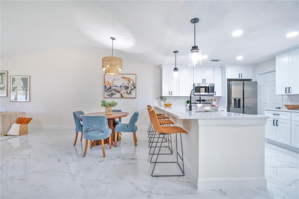 18314 AINTREE COURT, TAMPA, FL 33647 photo 3