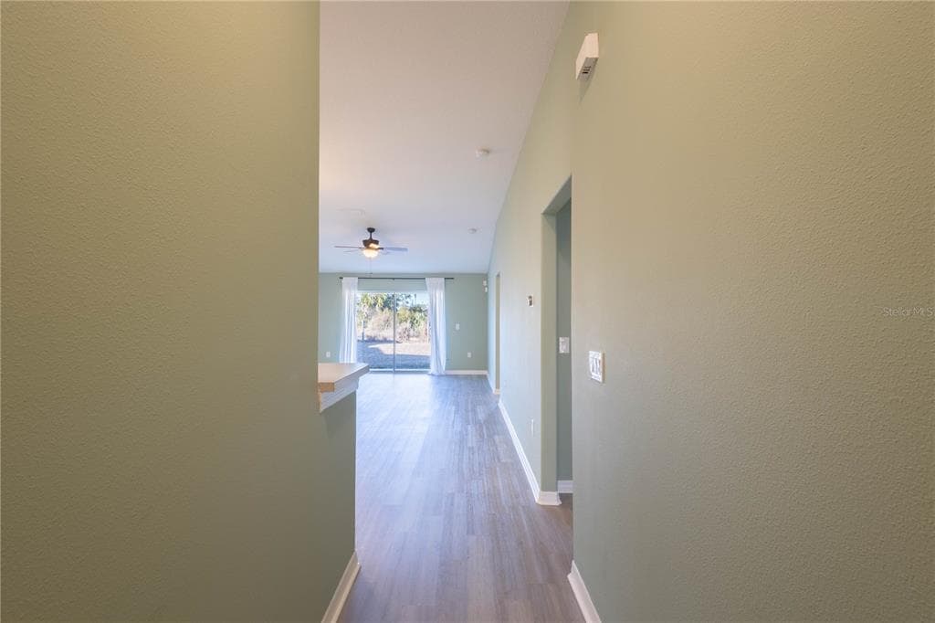 8022 ALAMOSA WOOD AVENUE, RUSKIN, FL 33573 photo 3