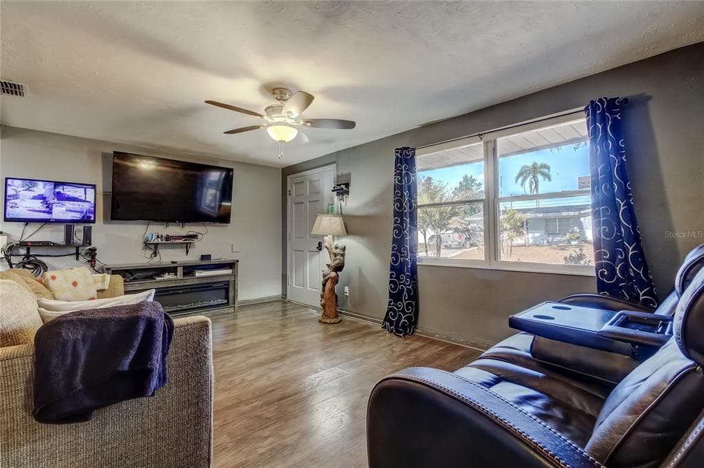 4152 KIBLER LANE, HOLIDAY, FL, 34691 photo 3