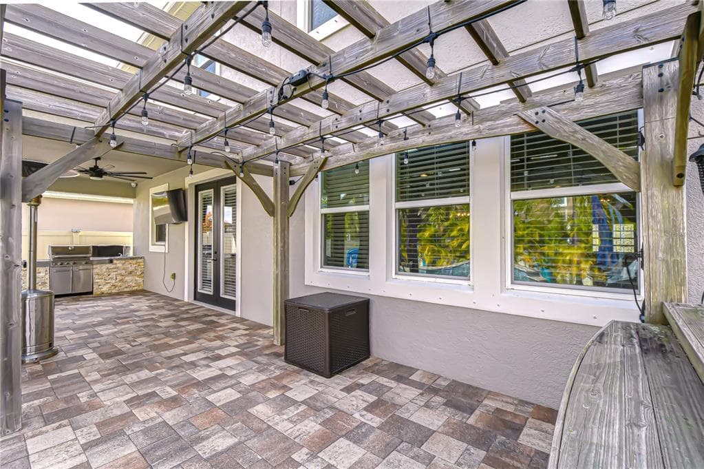 10455 FLAGSTAFF FALLS AVENUE, RIVERVIEW, FL 33578 photo 3