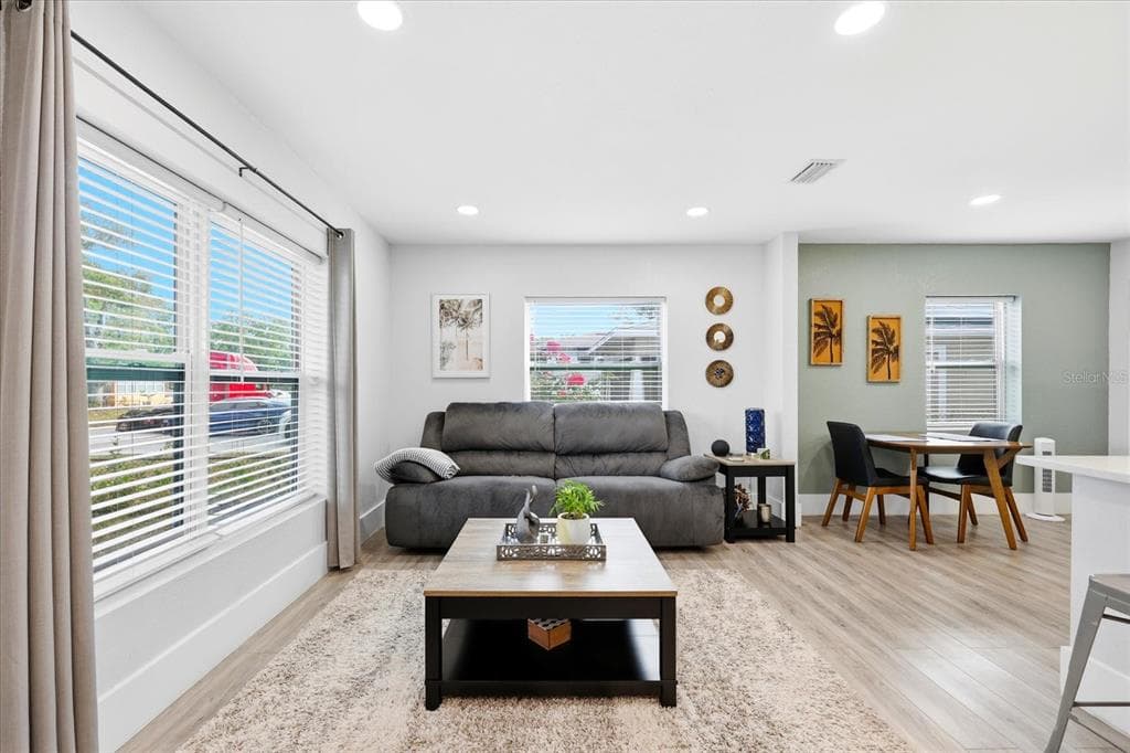 2584 14TH AVENUE, Street PETERSBURG, FL 33712 photo 4