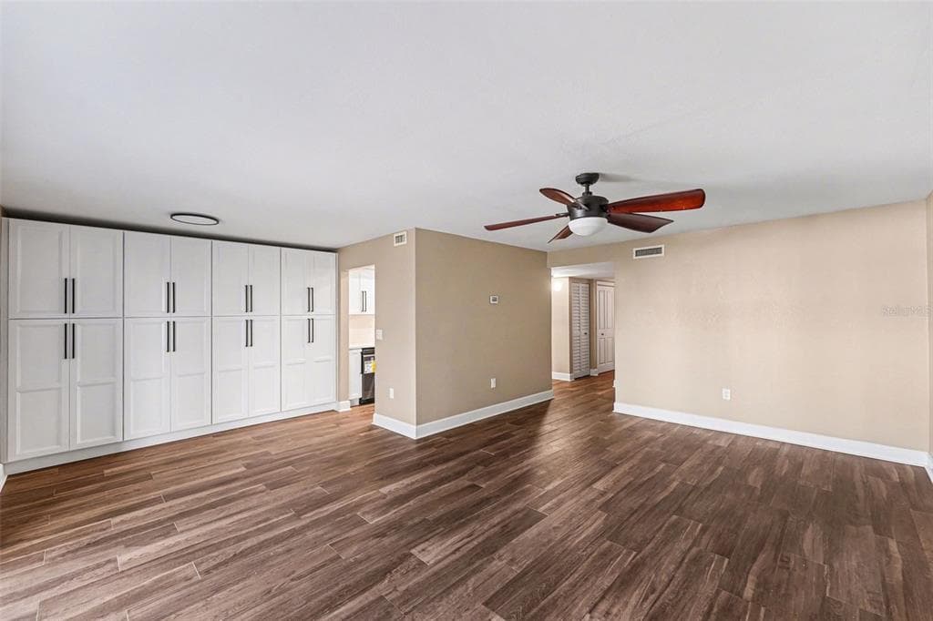 731 115TH Avenue Unit 1705, Street PETERSBURG, FL 33716 photo 4