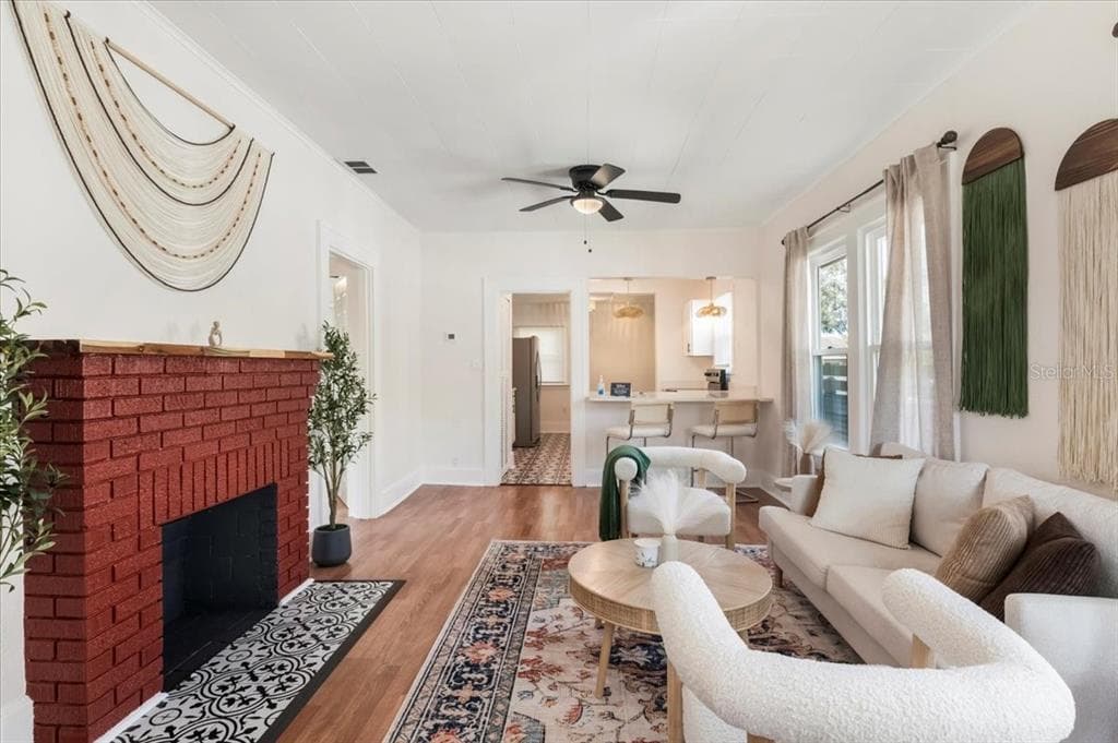 1131 10TH AVENUE, ST PETERSBURG, FL, 33705