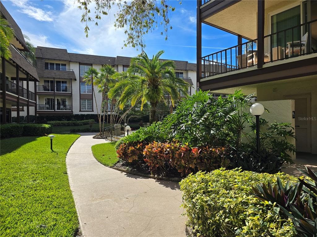 3031 COUNTRYSIDE BOULEVARD Unit 35C, CLEARWATER, FL 33761 photo 5