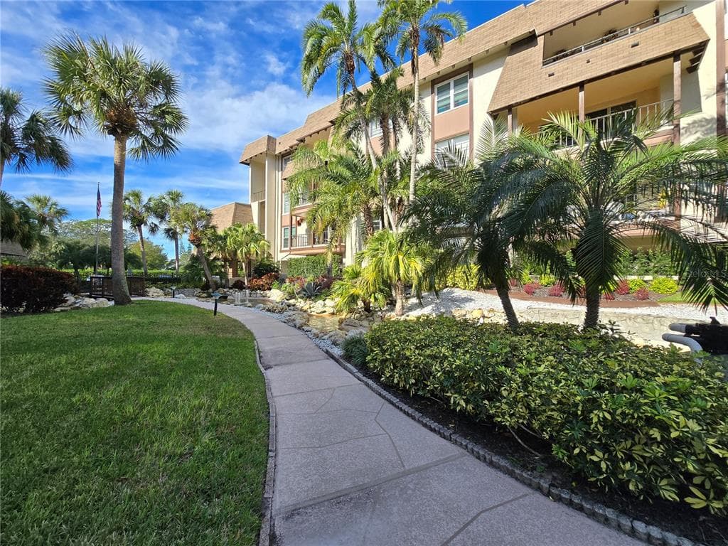 3031 COUNTRYSIDE BOULEVARD Unit 35C, CLEARWATER, FL 33761 photo 4