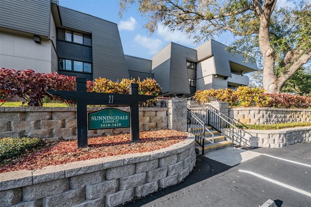 36750 HIGHWAY 19 Unit 27-104, PALM HARBOR, FL 34683