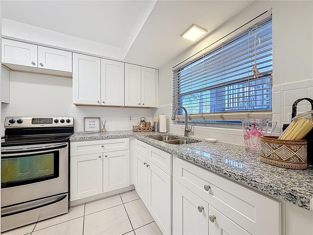 5150 10TH Avenue Unit 107, Street PETERSBURG, FL 33710 photo 4