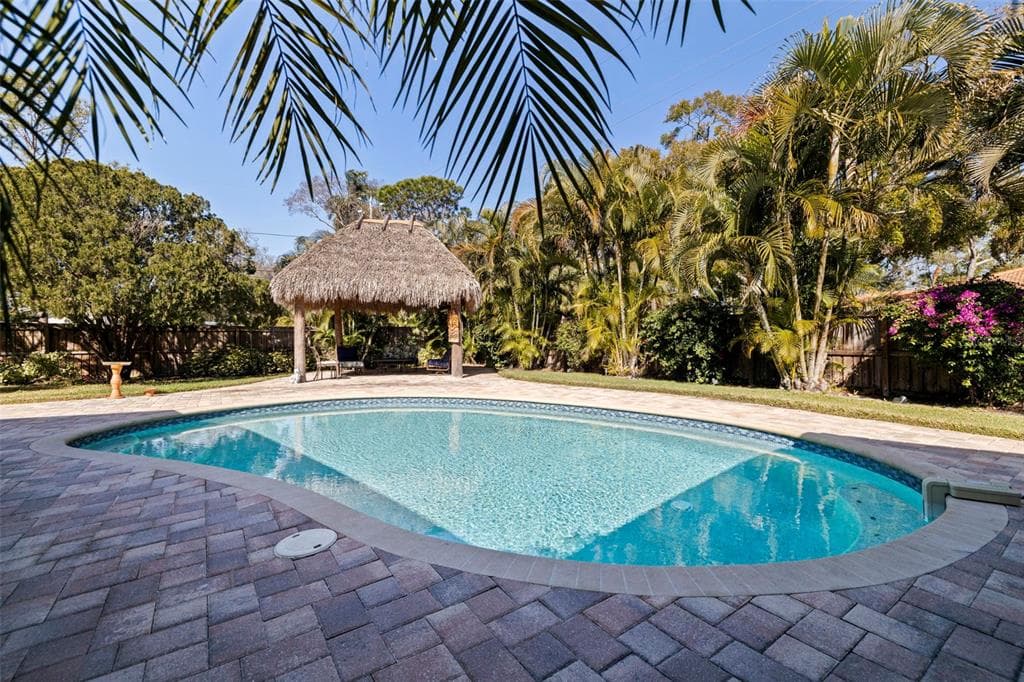 153 58TH AVENUE, Street PETERSBURG, FL 33705 photo 2