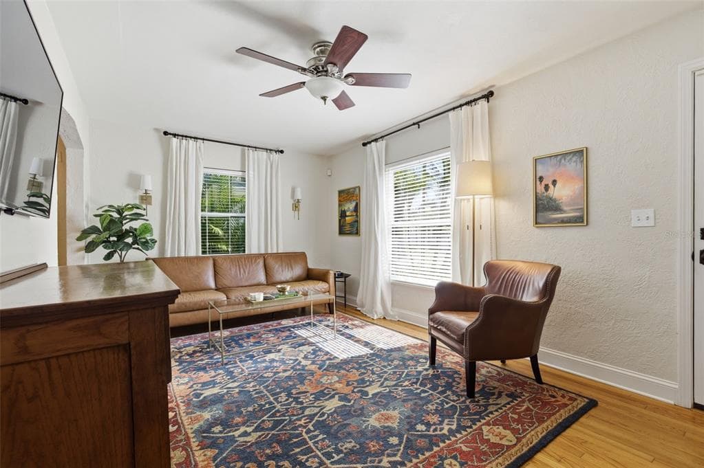 447 28TH AVENUE, Street PETERSBURG, FL 33704 photo 5