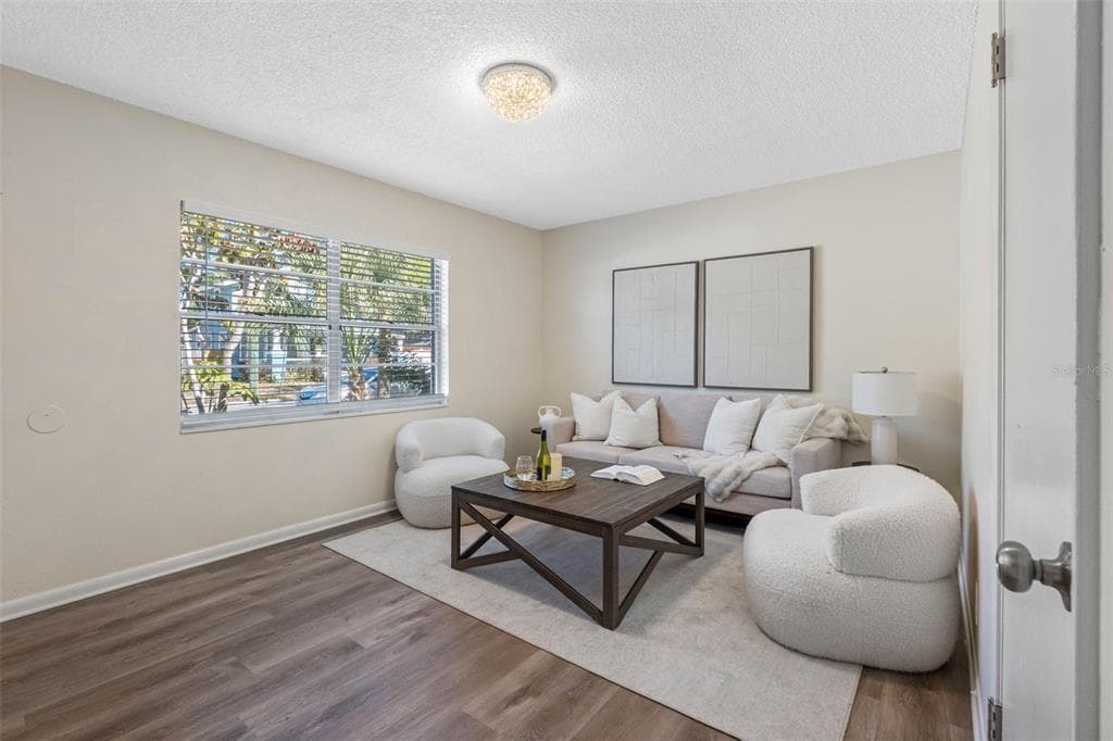 1740 WALNUT STREET, TAMPA, FL 33607 photo 3