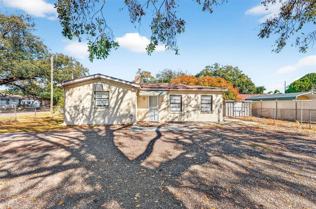 2519 RIO VISTA AVENUE, TAMPA, FL 33614 photo 4