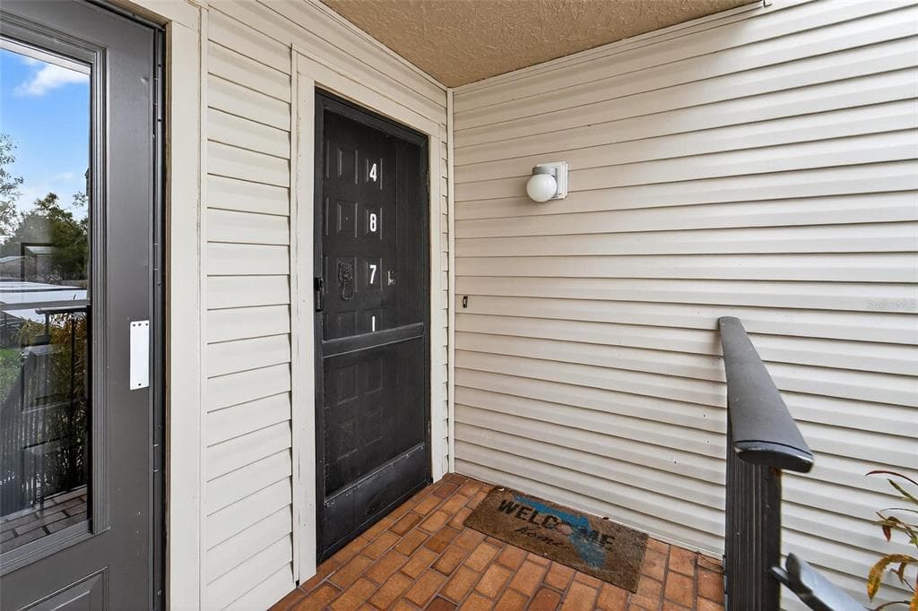 4871 PURITAN CIRCLE, TAMPA, FL 33617 photo 4