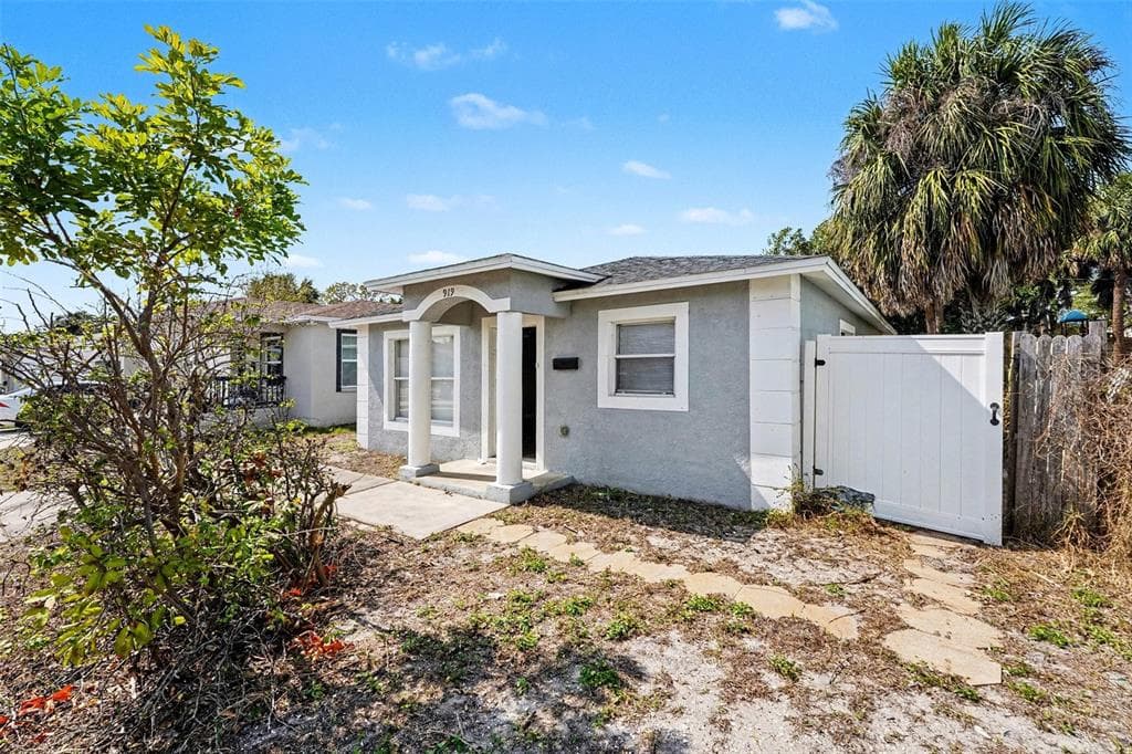 919 18TH STREET, Street PETERSBURG, FL 33712