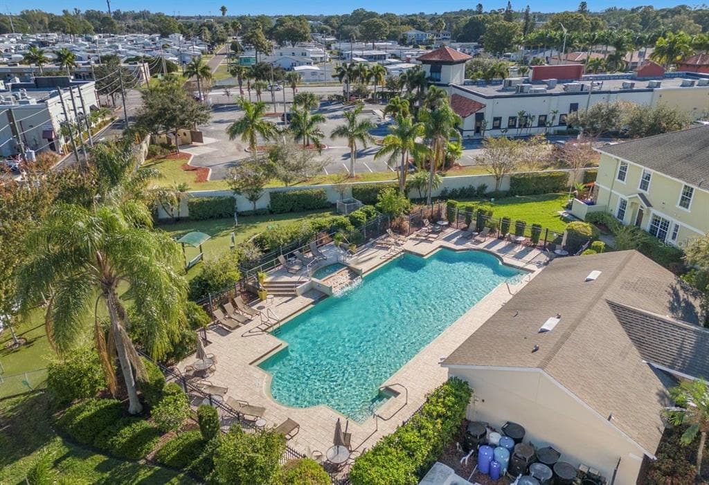 5176 6TH STREET, Street PETERSBURG, FL 33703 photo 3