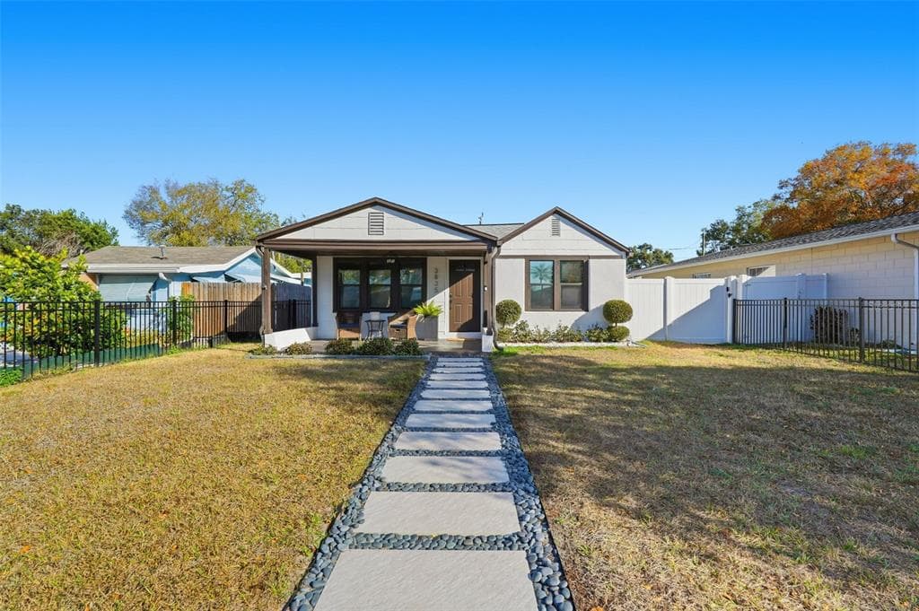 3835 4TH AVENUE, ST PETERSBURG, FL, 33713