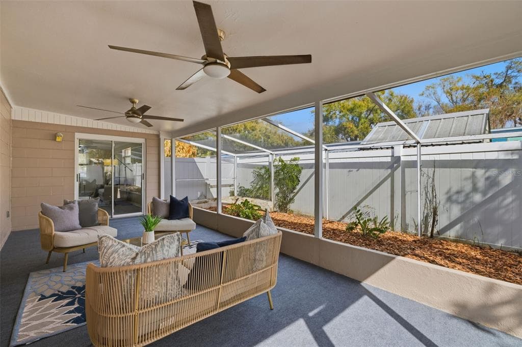 908 HARDY DRIVE, TAMPA, FL 33613 photo 5