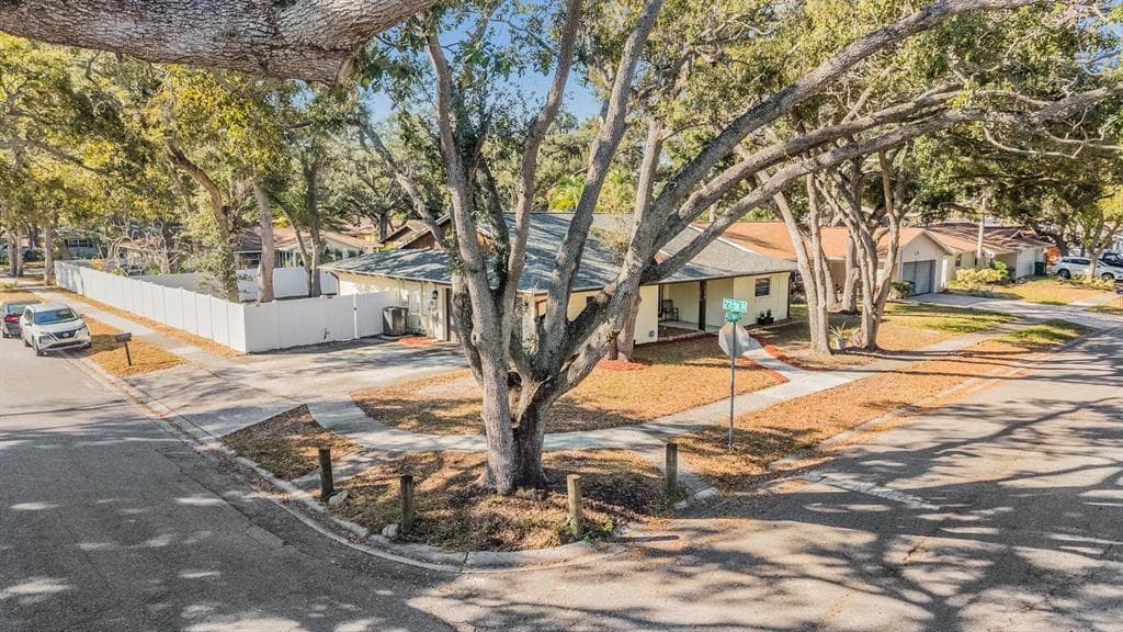 7210 57TH AVENUE, Street PETERSBURG, FL 33709 photo 3