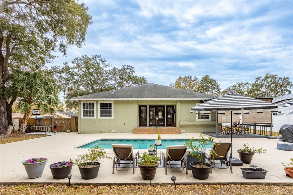 1905 BURKE Street, TAMPA, FL 33604 photo 2