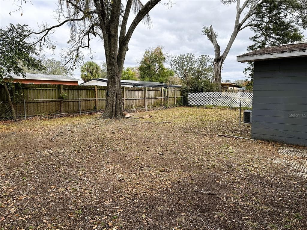 1808 BOUGAINVILLEA AVENUE, TAMPA, FL 33612 photo 3