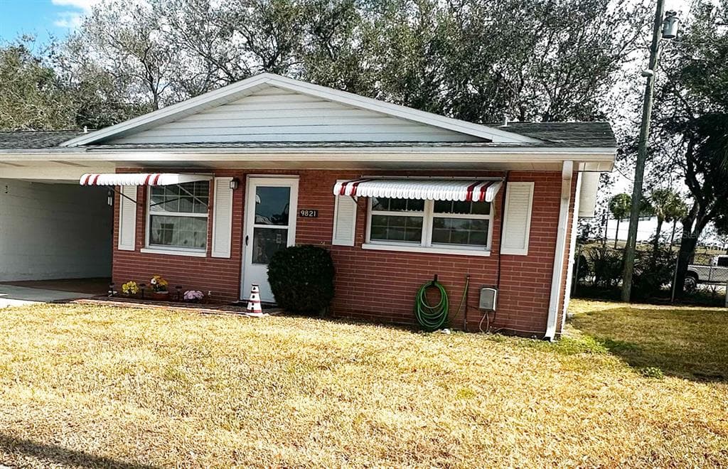 9821 LILY Street, PINELLAS PARK, FL 33782 photo 2