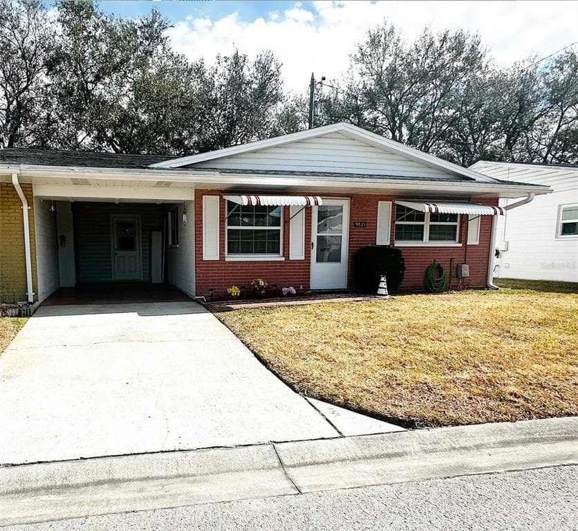 9821 LILY Street, PINELLAS PARK, FL 33782