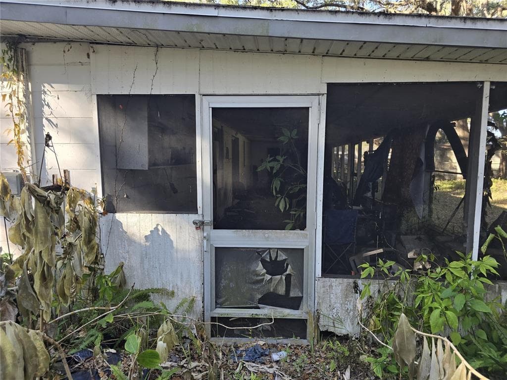 1124 WIGGINS ROAD, PLANT CITY, FL 33566 photo 5