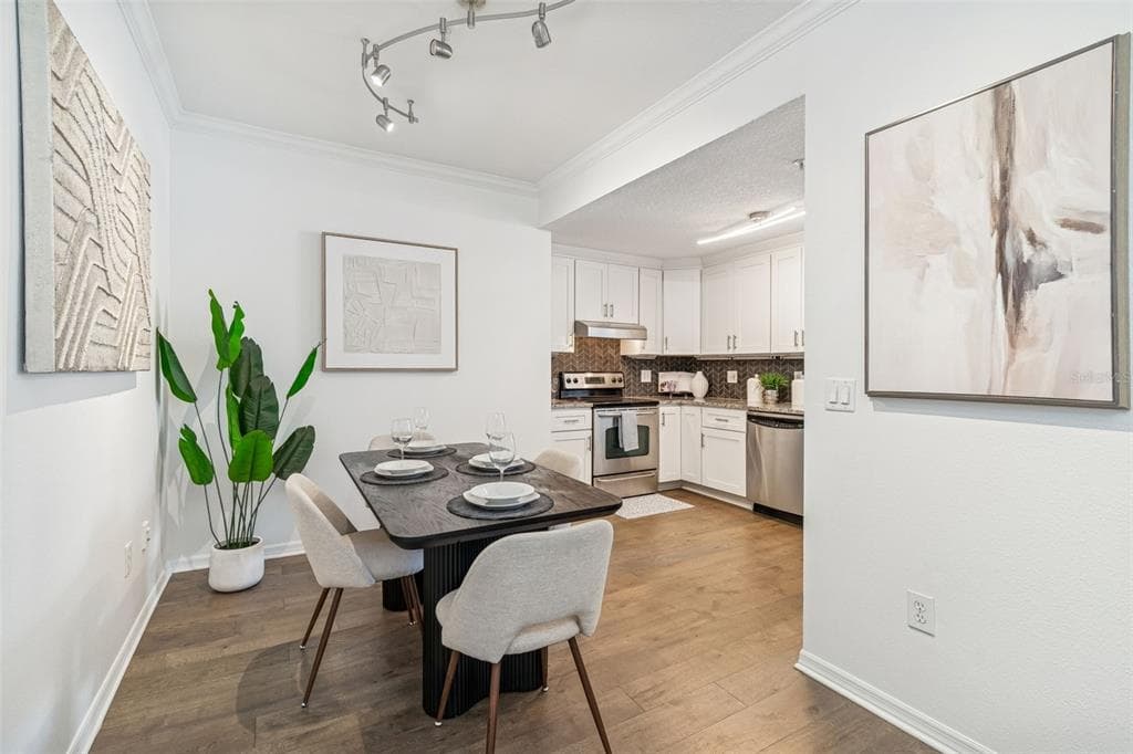 501 KNIGHTS RUN Avenue Unit 2206, TAMPA, FL 33602 photo 4