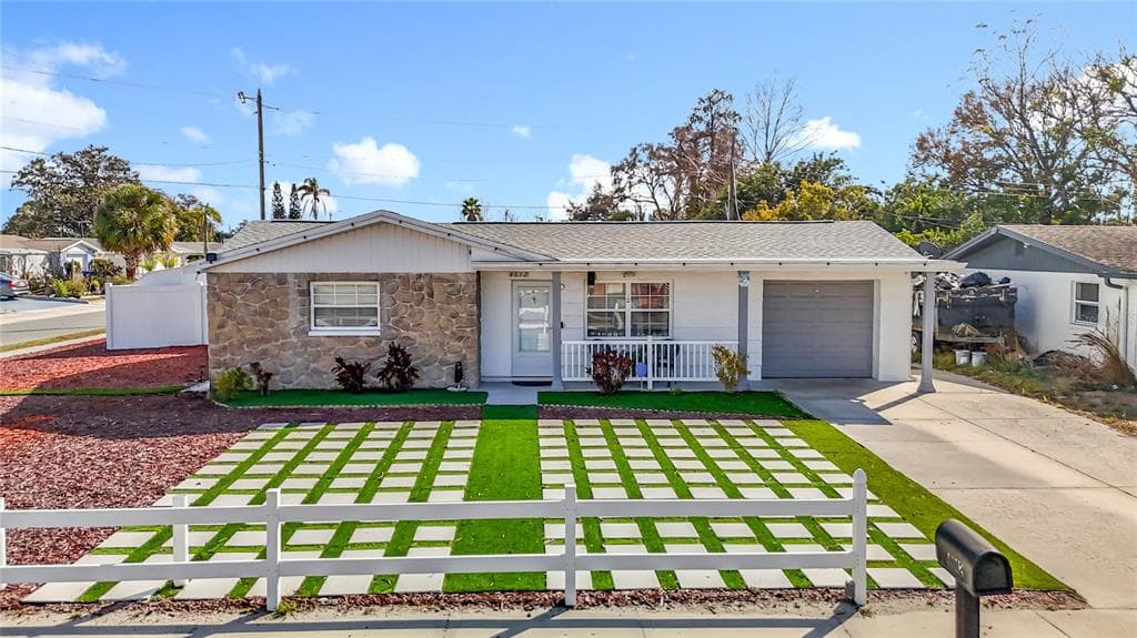 4612 FLORA AVENUE, HOLIDAY, FL 34690 photo 2