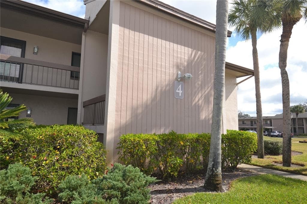 106 CAMILLE COURT Unit 106, OLDSMAR, FL 34677 photo 3