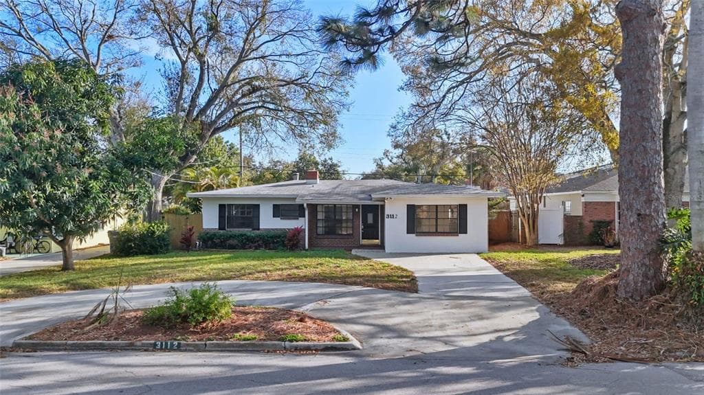 3112 JULIA CIRCLE, TAMPA, FL 33629