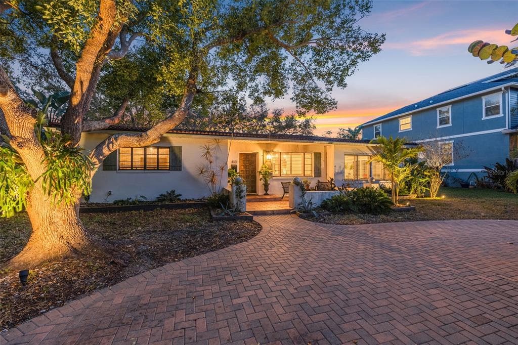 410 35TH AVENUE, Street PETERSBURG, FL 33704 photo 2