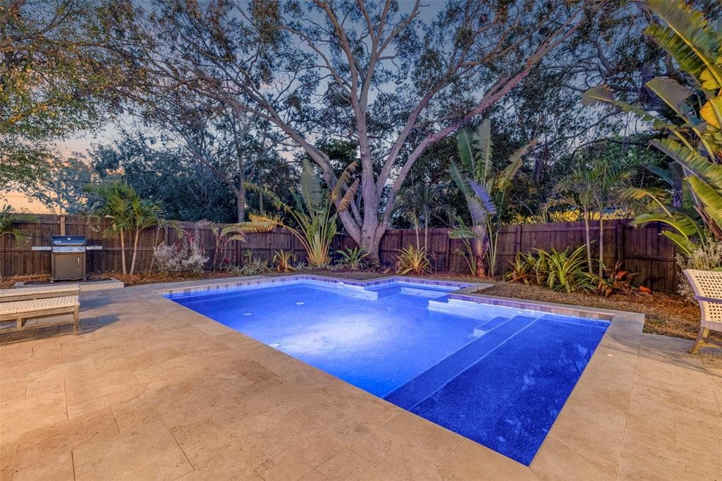 410 35TH AVENUE, Street PETERSBURG, FL 33704 photo 3