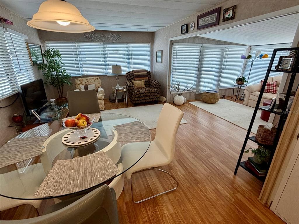 34412 OLEANDER Drive, PINELLAS PARK, FL 33781 photo 3