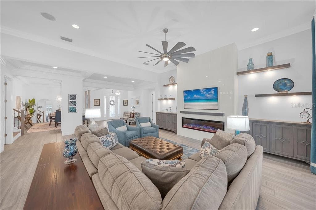 732 MANNS HARBOR DRIVE, APOLLO BEACH, FL, 33572 photo 4