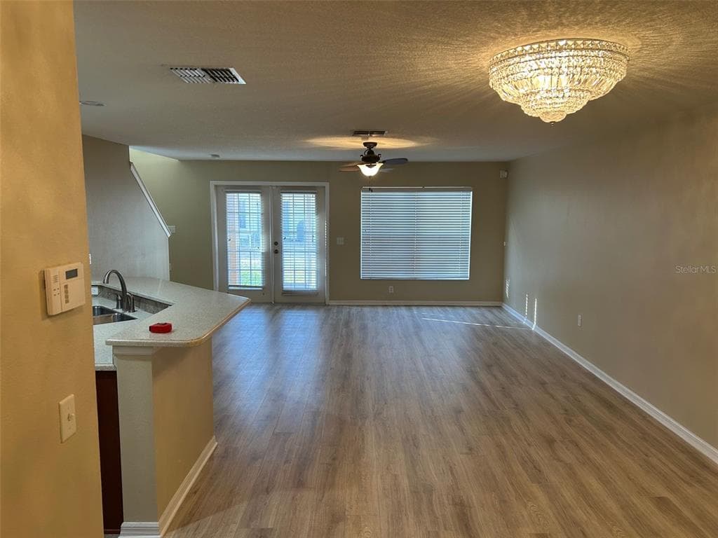 4510 LIMERICK DRIVE, TAMPA, FL 33610 photo 4