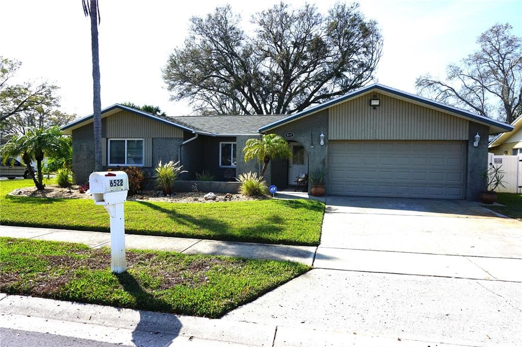 6522 WOODLAND BOULEVARD, PINELLAS PARK, FL 33781 photo 2