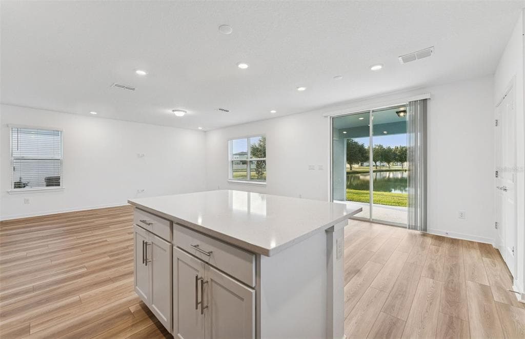 9760 CRESCENT MOON DRIVE, RIVERVIEW, FL 33578 photo 4