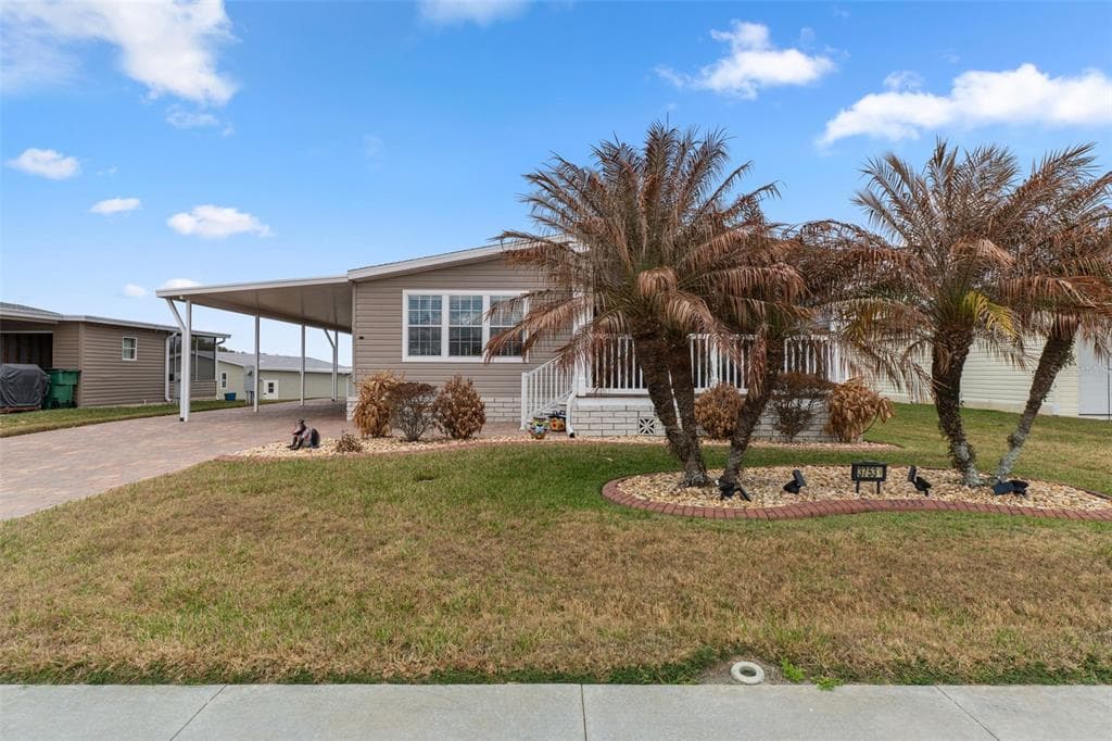 37533 GILL AVENUE, ZEPHYRHILLS, FL, 33541 photo 3