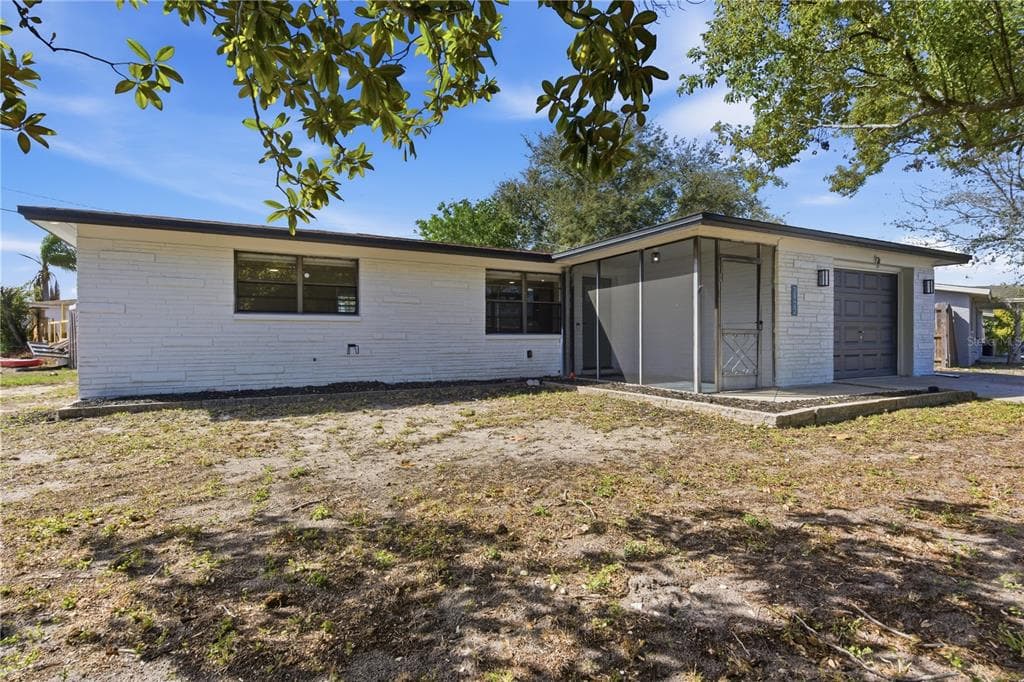 3922 DARLINGTON Road, HOLIDAY, FL 34691