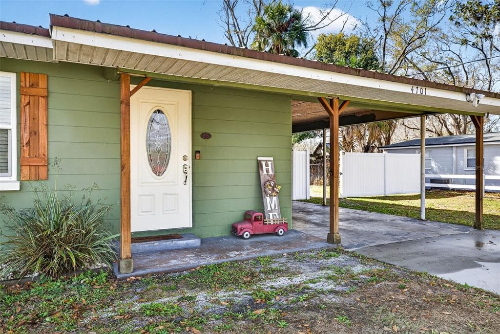 4701 SAM ALLEN Road, PLANT CITY, FL 33565 photo 4